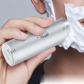 True Time Saver USB Shaver Mini (Color: black)
